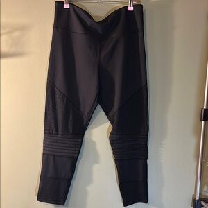 Black Leggings with Moto Detail